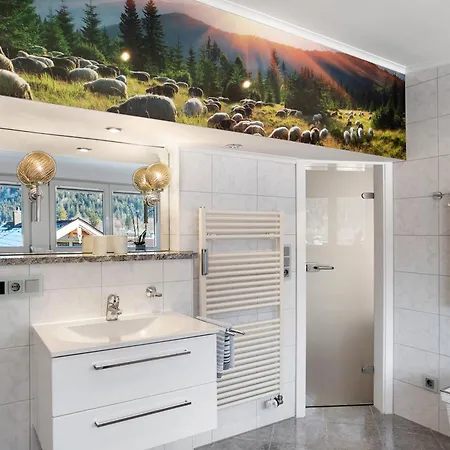 Haus Riedel 公寓 *